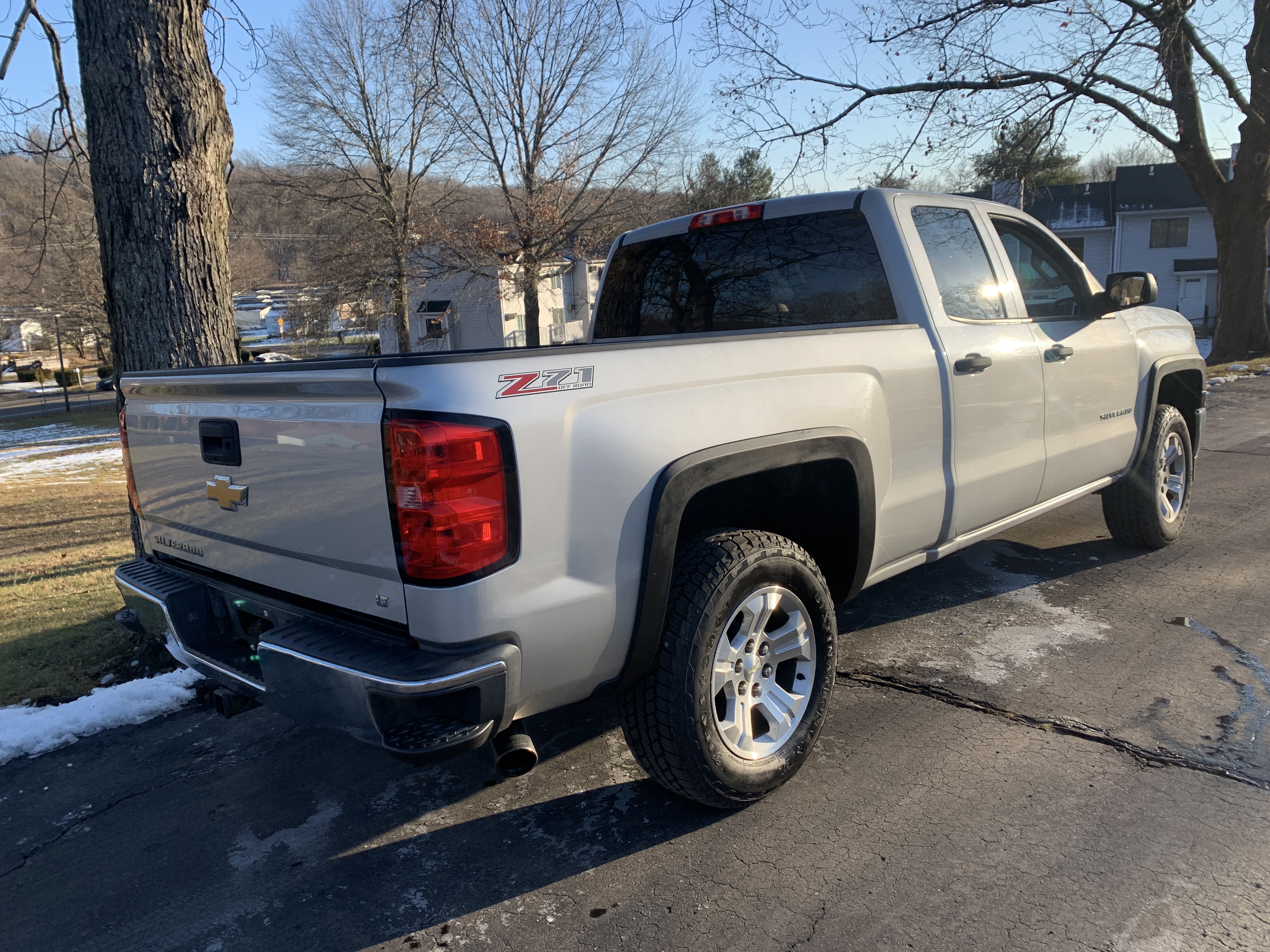 2014 Chevrolet Silverado 5.3L 1500K Z71 4 Door 4WD One Owner with Remote Starter with 120K - New Firestone Destination Tires, New Front and Rear Rotors, New pads, New rear calipers, New Front Springs, New Rear Shocks, New Rhino Bed Liner, Trailer Equipment Package — photo 16